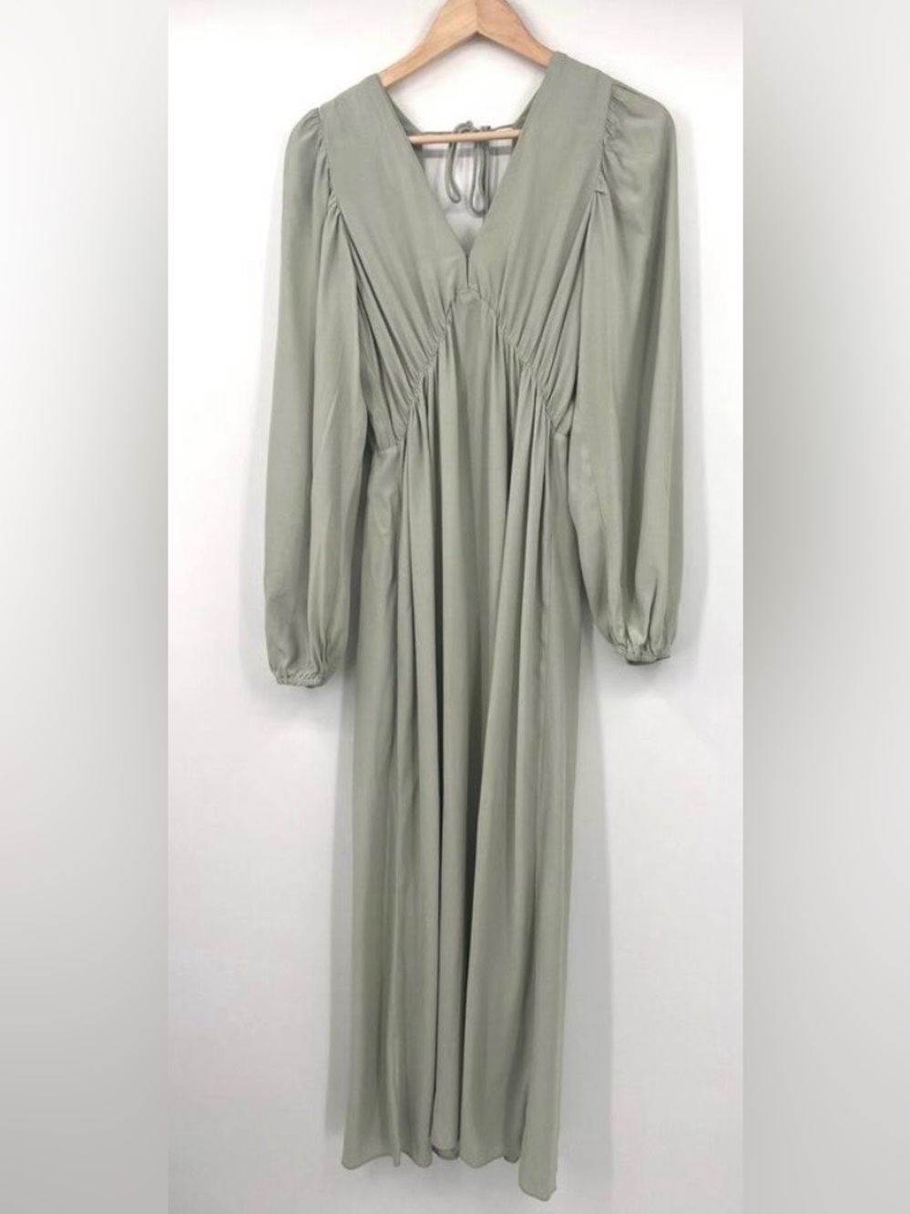 New H&M Long Sage V-Neck Maxi Dress with Long Sleeves S